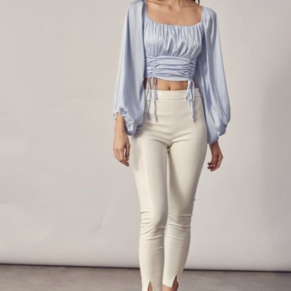 JET SET LONG SLEEVE RUCHED CROP TOP - Picture 4 of 4